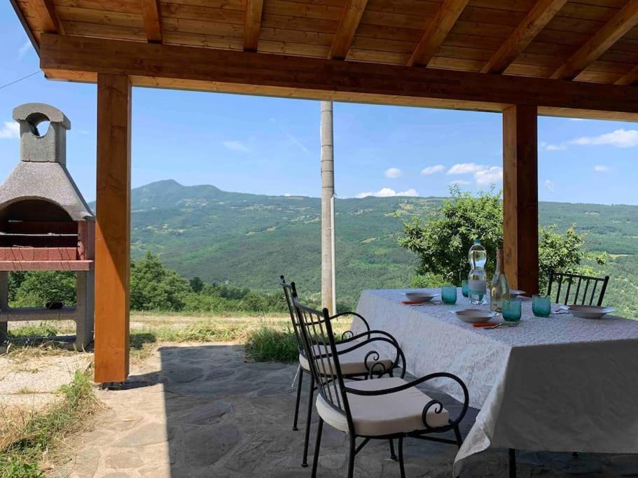 Вілла La Casa Sulla Collina Varsi Екстер'єр фото