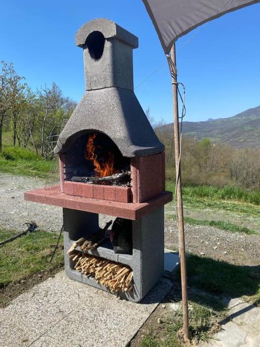Вілла La Casa Sulla Collina Varsi Екстер'єр фото