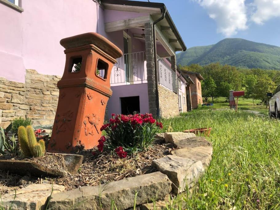 Вілла La Casa Sulla Collina Varsi Екстер'єр фото